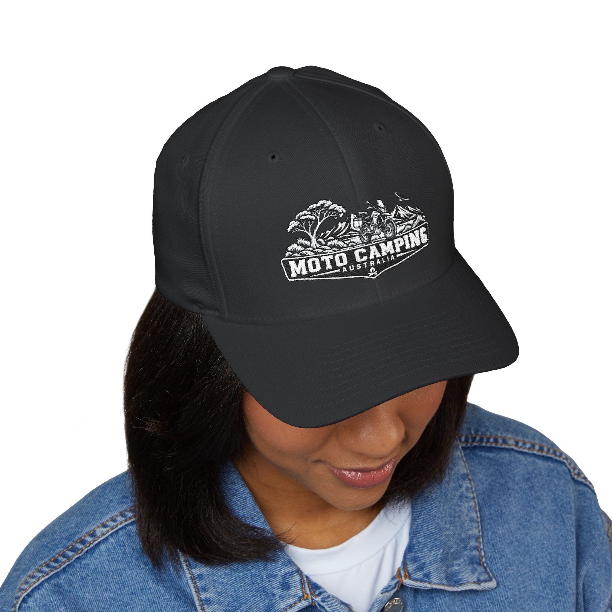 Closed-Back Structured Cap (Embroidery)